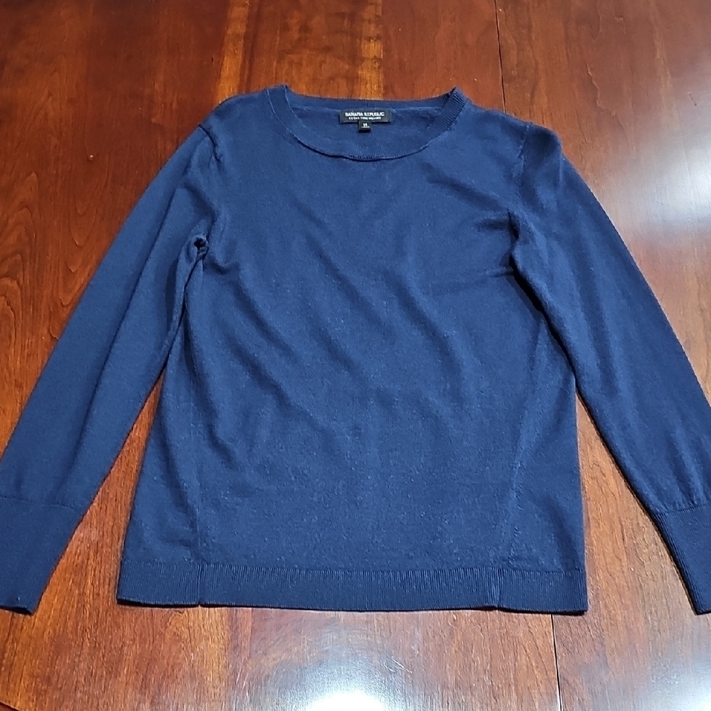 Banana Republic Deep Blue Crew Neck Sweater